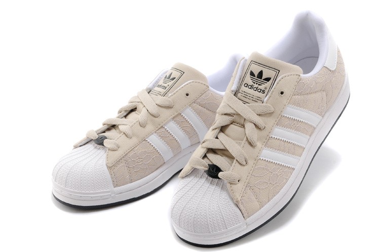 adidas superstar blanche et beige