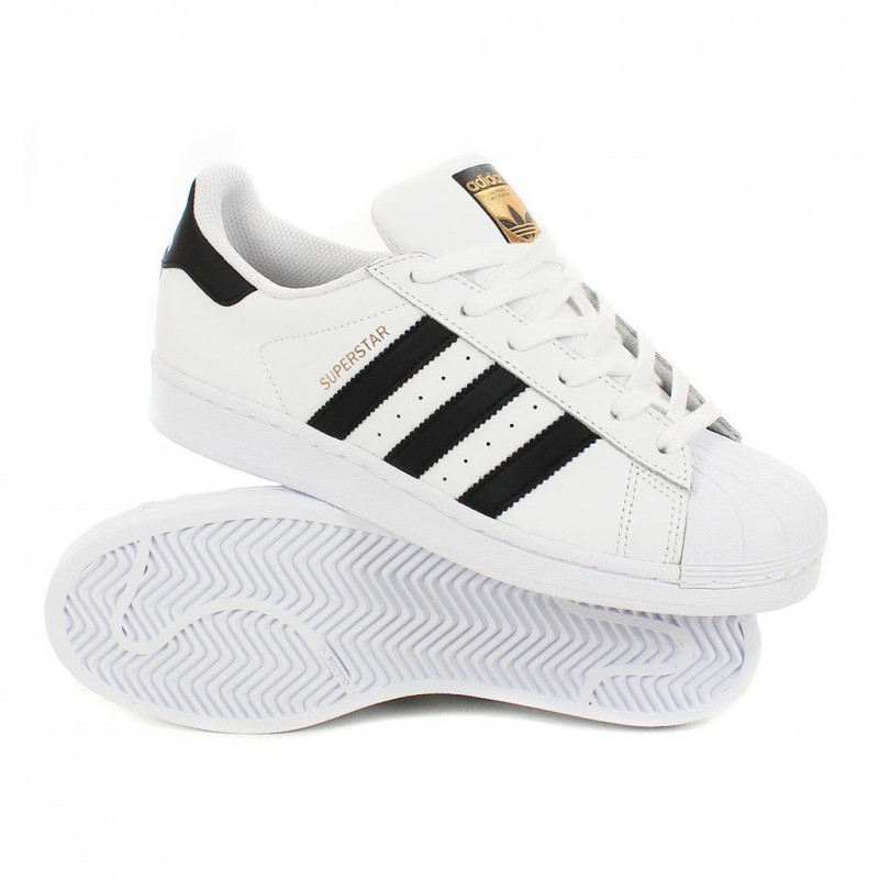 chaussure adidas femme noir et blanc