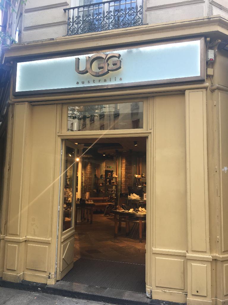 point de vente ugg paris