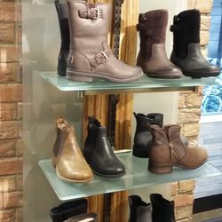 magasin ugg paris
