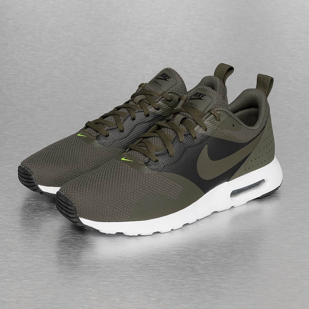 air max tavas homme rouge air max tavas homme rouge